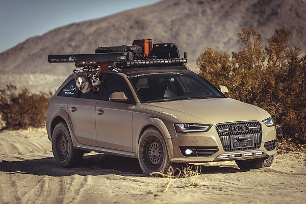 Фото дисков Rotiform CCV Черный сатин на Audi A/S/RS 4 (B8)