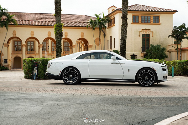 Фото дисков Anrky RF-177 Алмазная проточка на Rolls-Royce Spectre