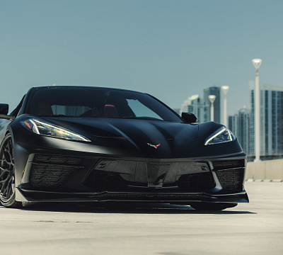 Фото дисков Vossen S17-01 (3-Piece) на Chevrolet Corvette C8