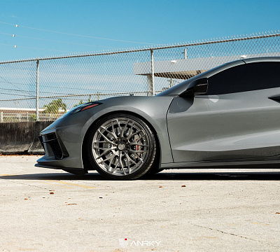 Фото дисков Anrky RS1.2 на Chevrolet Corvette C8
