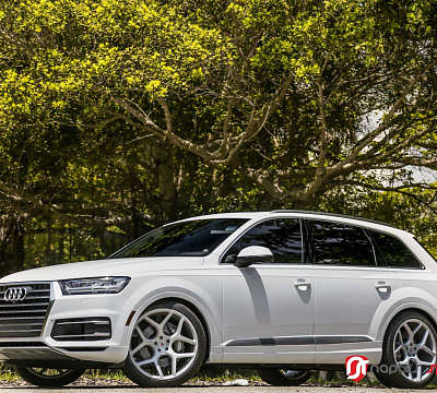 Фото дисков Vossen CG-205 на Audi Q7 (4M)
