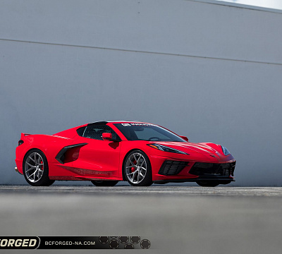 Фото дисков BC Forged RZ21 на Chevrolet Corvette C8