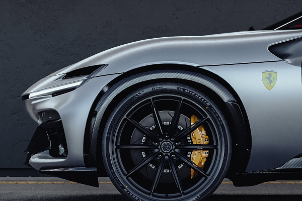 Фото дисков Brixton Forged FDE11 Черный сатин на Ferrari Purosangue