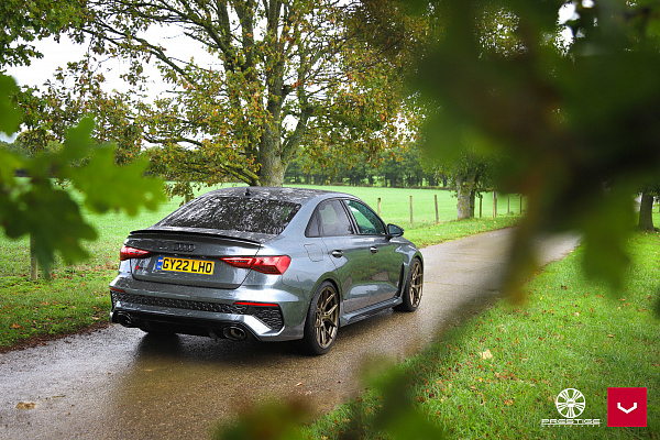 Фото дисков Vossen HF-5 Сатиновая бронза на Audi A/S/RS 3 (8Y)