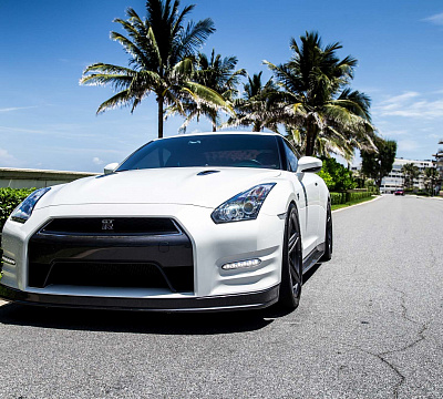Фото дисков Vossen VFS-5 на Nissan GT-R