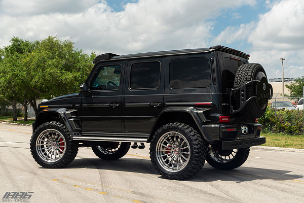Фото дисков 1886 Wheels XR016 Полированный лак на Mercedes-Benz G-Class III