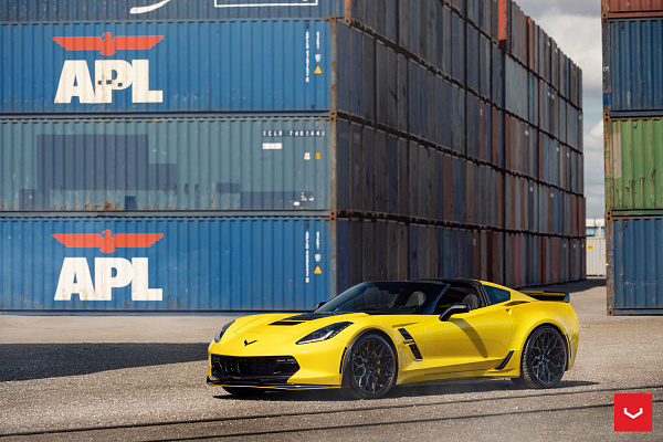 Фото дисков Vossen HF-2 Черный глянец на Chevrolet Corvette C7