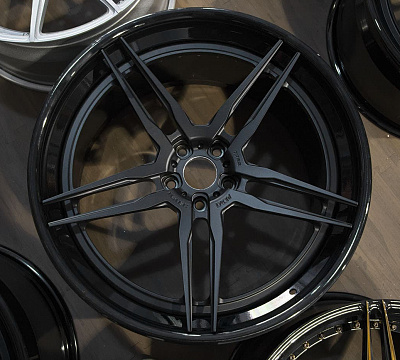 ADV.1 ADV05 Track Spec CS