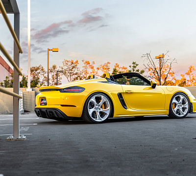 Фото дисков HRE 522M на Porsche Boxster IV