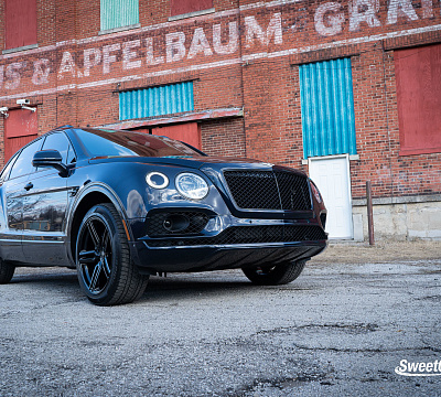 Фото дисков Vossen HF-1 на Bentley Bentayga