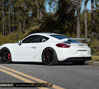 Фото дисков BC Forged RZ10 на Porsche Cayman II