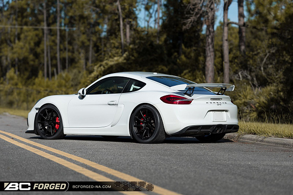 Фото дисков BC Forged RZ10 Черный сатин на Porsche Cayman II