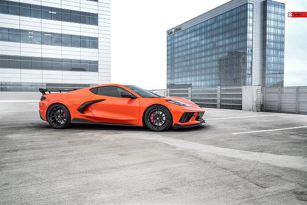 Фото дисков Anrky AN33 Черный сатин на Chevrolet Corvette C8