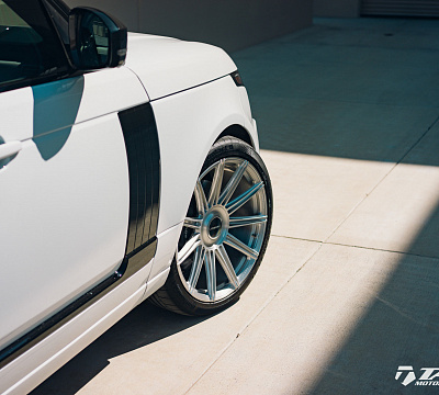Фото дисков Vossen S17-12 на Land Rover Range Rover IV