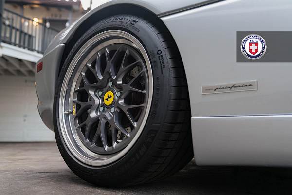 Фото дисков HRE 520 Сатиновый темный лак на Ferrari F355