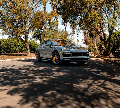 Фото дисков Brixton Forged R11-RS на Porsche Cayenne III