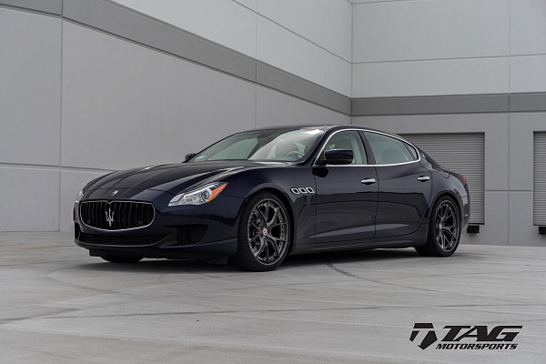 Фото дисков HRE S101 Глянцевый темный лак на Maserati Quattroporte VI