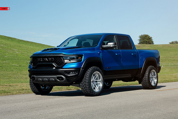 Фото дисков Anrky AN36 Сатиновый лак на Ram 1500 V
