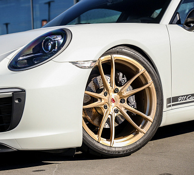 Фото дисков Vossen S17-06 на Porsche 911 VII