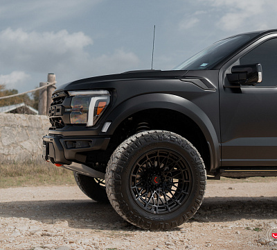 Фото дисков Vossen LCX-03 на GMC Sierra IV