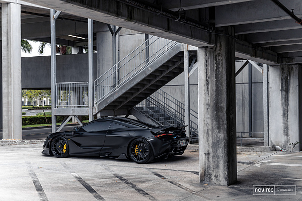 Фото дисков NOVITEC MC3 Черный сатин на McLaren 720S