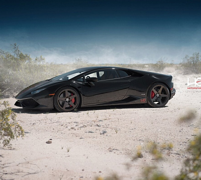 Фото дисков HRE 305M на Lamborghini Huracan