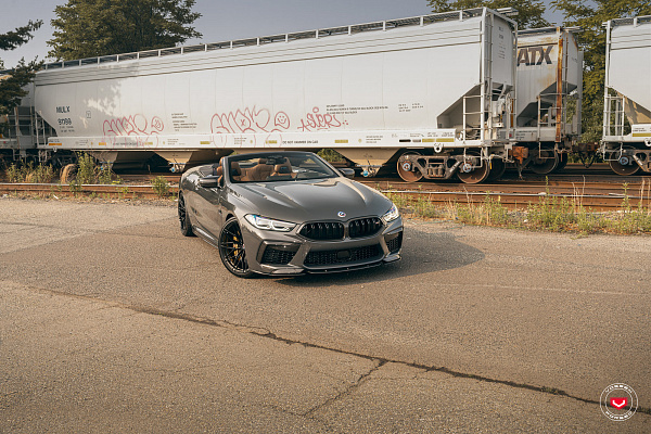 Фото дисков Vossen S21-02 Черный сатин на BMW 8/M8