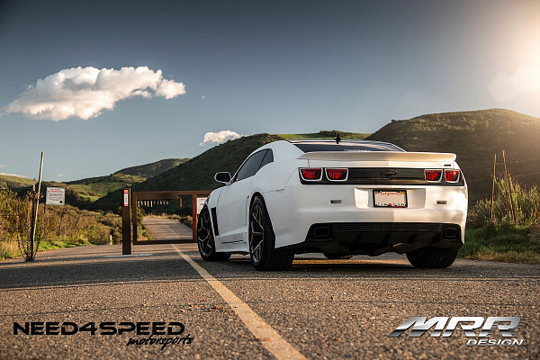 Фото дисков MRR M228 Черный глянец на Chevrolet Camaro V