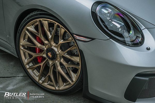 Фото дисков HRE P200 Глянцевое темное золото на Porsche 911 VII