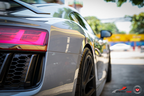 Фото дисков Vossen CG-204 Черный матовый на Audi R8 (4S)