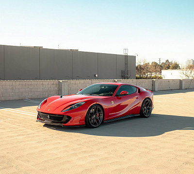 Фото дисков Anrky S1-X4 на Ferrari 812