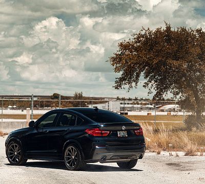 Фото дисков Vossen VFS-10 на BMW X4 (F26)