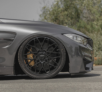 Фото дисков Rotiform SGN на BMW 4/M4 (F32/F82)