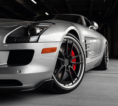 Фото дисков Anrky AN34 на Mercedes-Benz SLS AMG