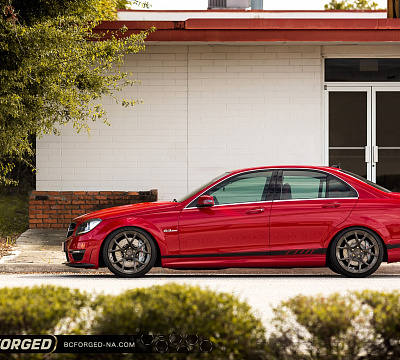 Фото дисков BC Forged RZ05 на Mercedes-Benz C-Class (W204)
