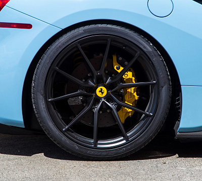 Фото дисков Anrky AN12 на Ferrari 488