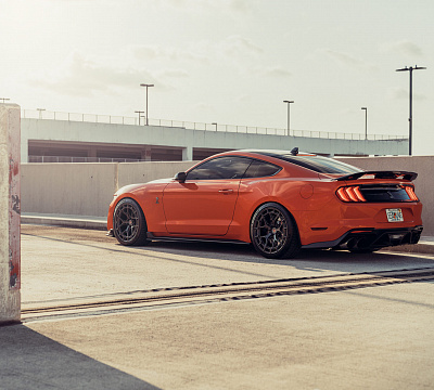 Фото дисков Vossen LC3-01 на Ford Mustang VI