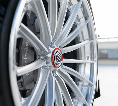 Фото дисков 1886 Wheels XR015 на Mercedes-Benz S-Class (W223)