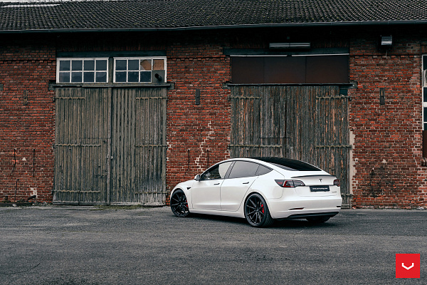 Фото дисков Vossen HF-3 Черный сатин на Tesla Model 3