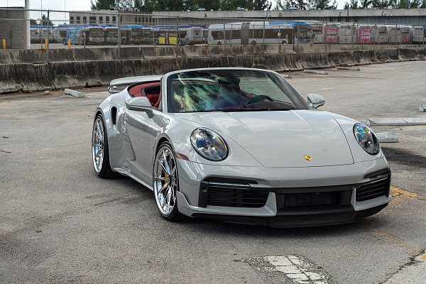 Фото дисков 1886 Wheels G010 Полированный лак на Porsche 911 VIII