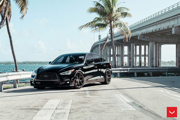 Фото дисков Vossen HF-5 Сатиновый графит на Infiniti Q50