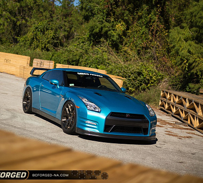 Фото дисков BC Forged HCS02 на Nissan GT-R