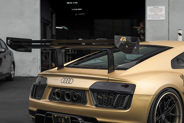 Фото дисков Brixton Forged FDE01 Черный сатин на Audi R8 (4S)