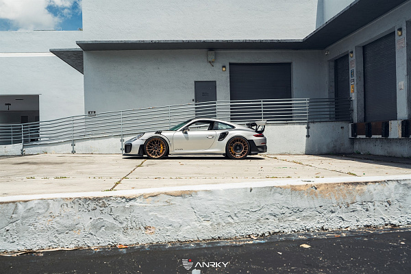 Фото дисков Anrky AN20 Aerosport Сатиновая бронза на Porsche 911 VIII