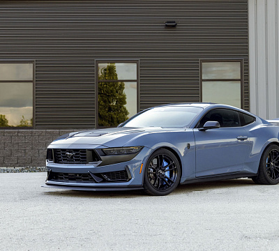 Фото дисков American Racing MACH FIVE на Ford Mustang VII