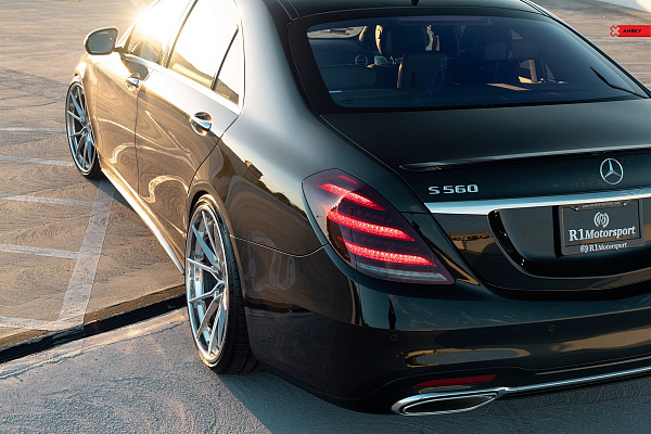 Фото дисков Anrky AN32 Глянцевый лак на Mercedes-Benz S-Class (W222, C217)
