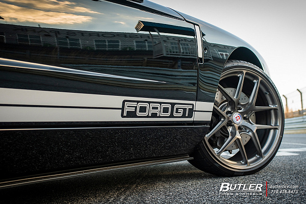 Ford GT