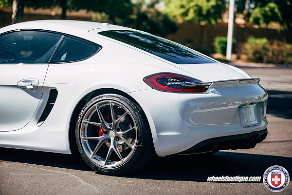 Фото дисков HRE P101 Глянцевый тонированный лак на Porsche Cayman II