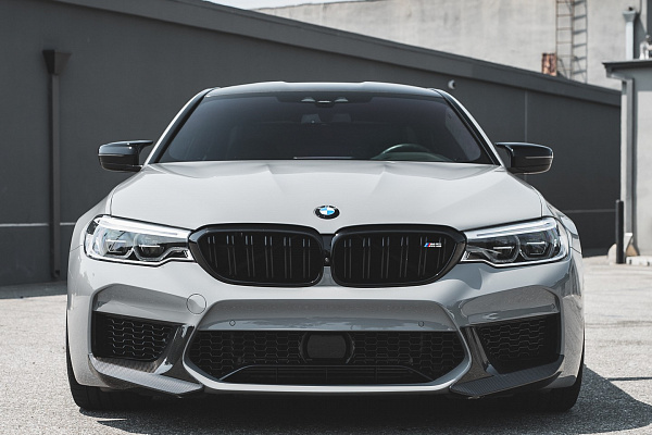 Фото дисков Brixton Forged VL1 Сатиновый темный лак на BMW 5/M5 (G30/F90)