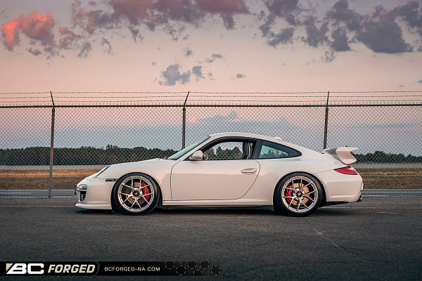 Фото дисков BC Forged KL01 Глянцевый лак на Porsche 911 VI